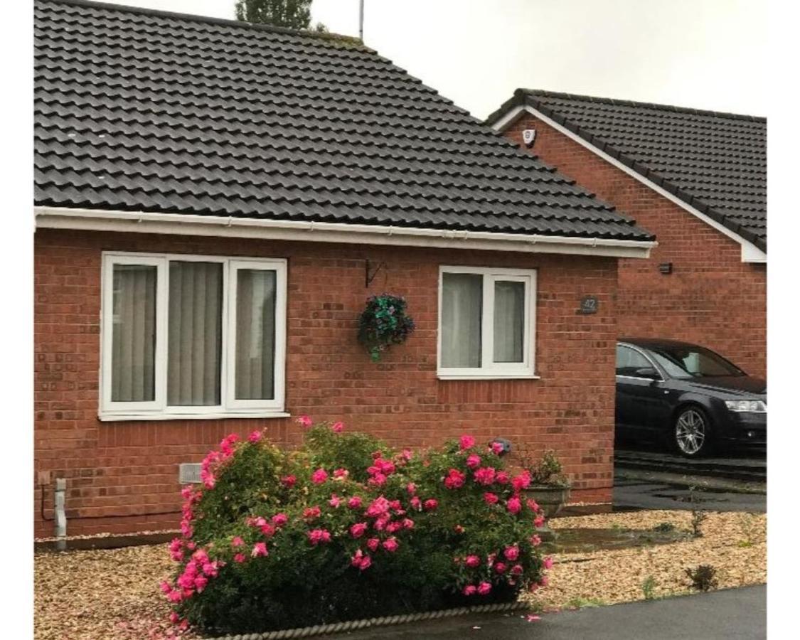 42 Beaumont Rise Rental - Worksop Exterior photo